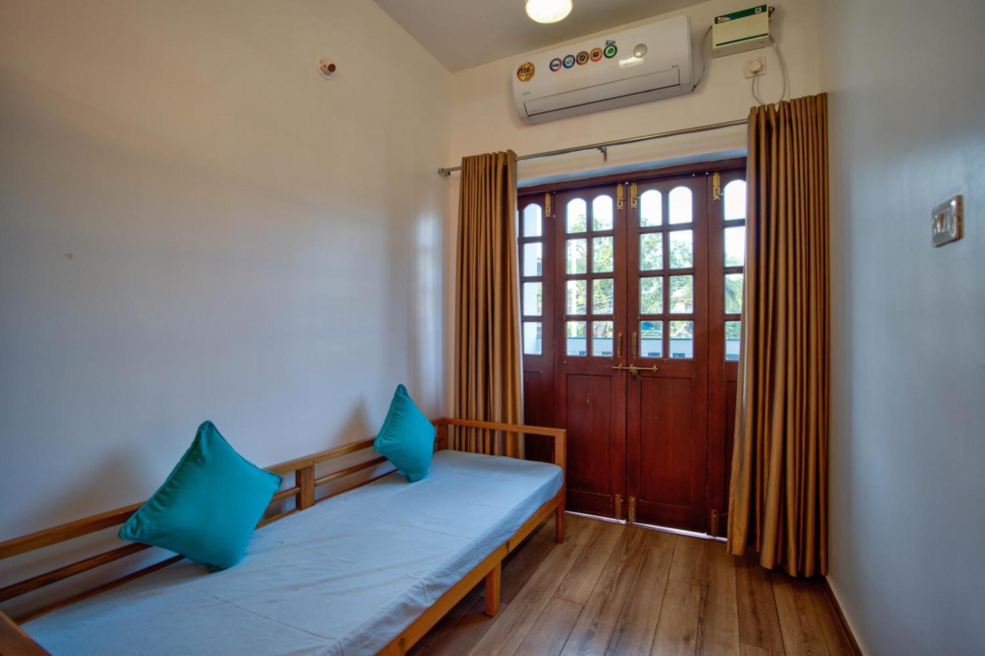 Resort Martins Siesta , A Portuguese Heritage Resort In Calangute Арпора Екстериор снимка